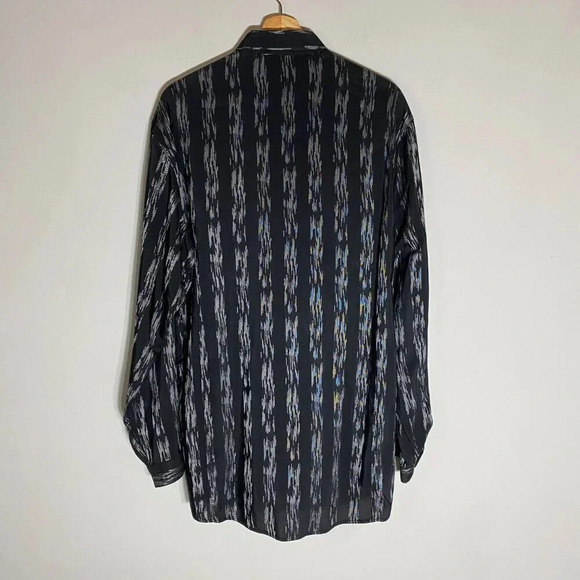 Vintage Versace Classic V2 Men's Size 39 Long Sleeve Patterned Button Down Shirt - Picture 12 of 16